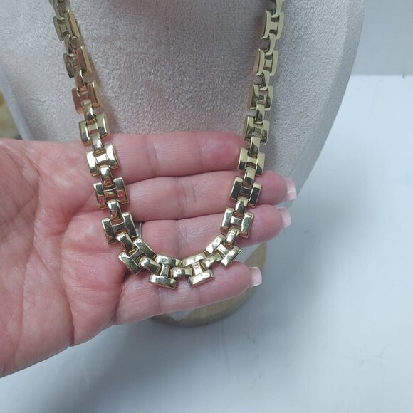 NWT Chunky Gold Tone Square H link choker Necklace 16" X 3/8"  1978 Vintage - Picture 2 of 7